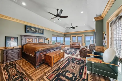 2500 Sand Shore Drive Conroe TX 77304