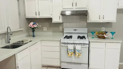 10070 Green Valley Lane Houston TX 77064