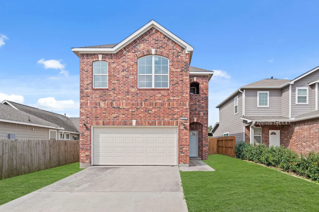 13926 Leabrandon Lane Houston TX 77045