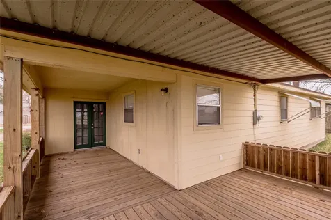 114 Timberline Drive Huntsville TX 77320