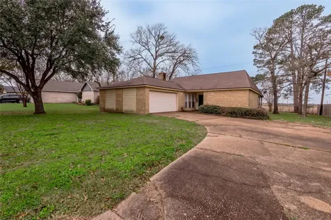 114 Timberline Drive Huntsville TX 77320