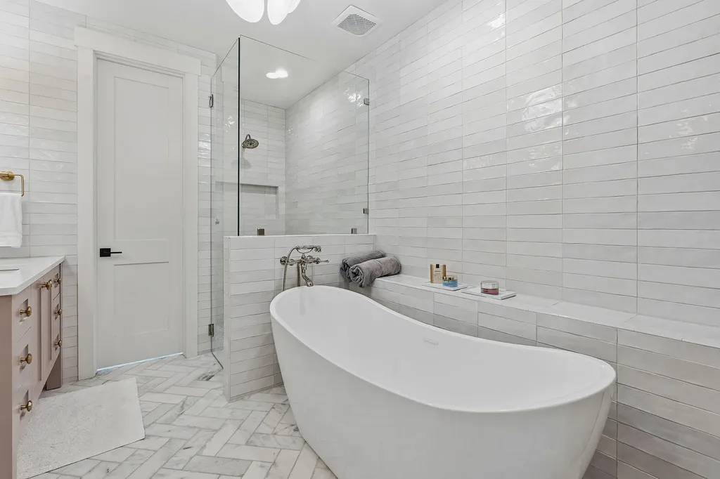 5823 Trailridge Drive Austin TX 78731