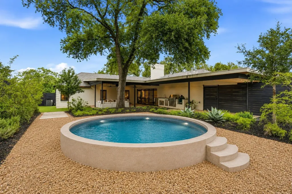 5823 Trailridge Drive Austin TX 78731