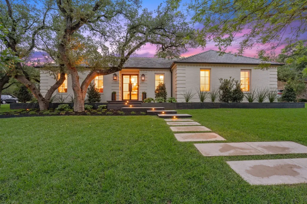 5823 Trailridge Drive Austin TX 78731