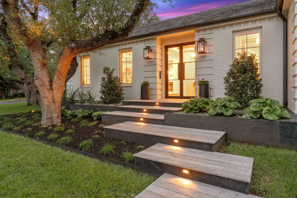 5823 Trailridge Drive Austin TX 78731