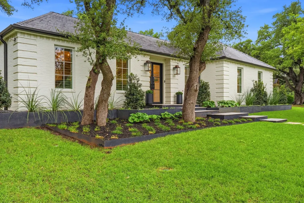 5823 Trailridge Drive Austin TX 78731