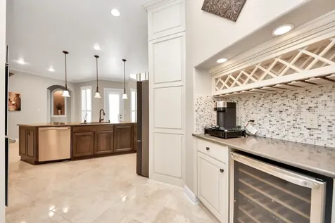 2202 Texoma Bend Lane Friendswood TX 77546