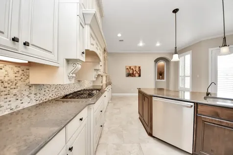 2202 Texoma Bend Lane Friendswood TX 77546