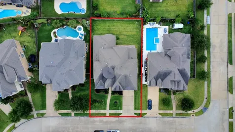 2202 Texoma Bend Lane Friendswood TX 77546