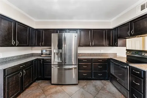 10134 Hanka Drive Houston TX 77043