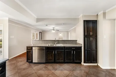 10134 Hanka Drive Houston TX 77043