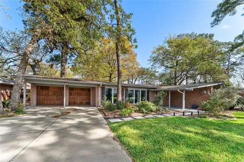 10134 Hanka Drive Houston TX 77043