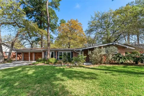 10134 Hanka Drive Houston TX 77043