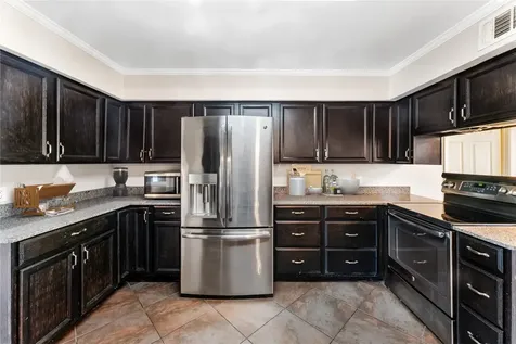 10134 Hanka Drive Houston TX 77043