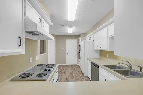 11827 Brook Meadows Lane Meadows Place TX 77477