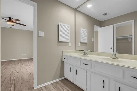 11827 Brook Meadows Lane Meadows Place TX 77477