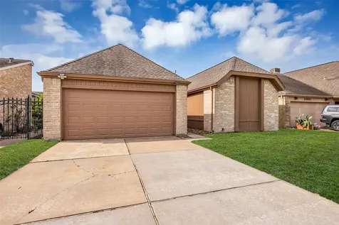11827 Brook Meadows Lane Meadows Place TX 77477
