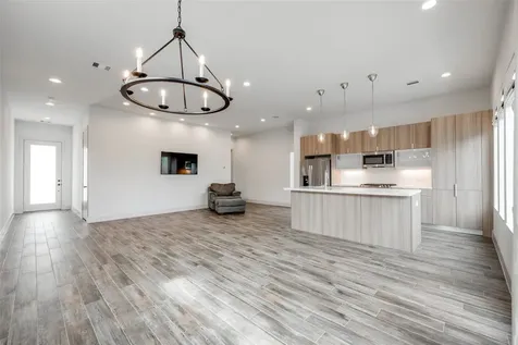 4402 Santorini Lane Houston TX 77045