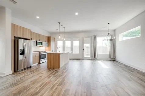 4402 Santorini Lane Houston TX 77045