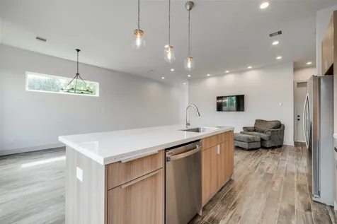 4402 Santorini Lane Houston TX 77045