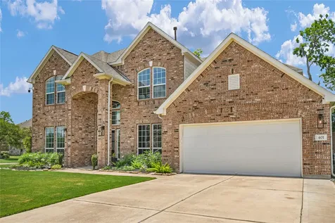 401 Bentwood Way Clute TX 77531