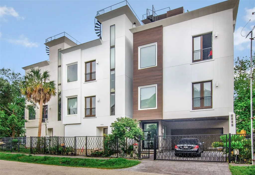 5505 Rose Street Houston TX 77007