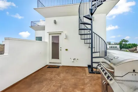 5505 Rose Street Houston TX 77007