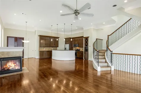 5505 Rose Street Houston TX 77007