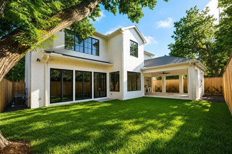 4026 Colquitt Street Houston TX 77027