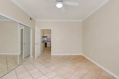 2111 Welch Street A218 Houston TX 77019
