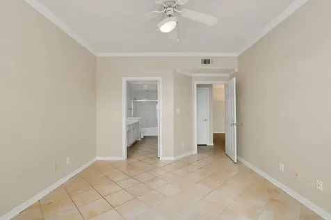 2111 Welch Street A218 Houston TX 77019