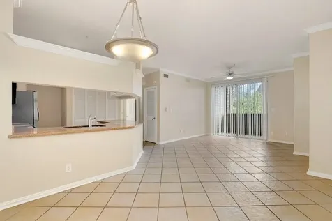 2111 Welch Street A218 Houston TX 77019