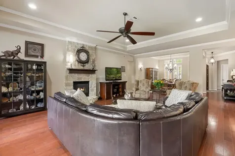 99 N Mews Wood Court The Woodlands TX 77381