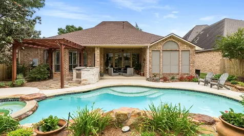 99 N Mews Wood Court The Woodlands TX 77381