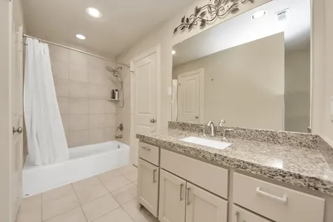 13623 Teal Bluff Lane Houston TX 77077
