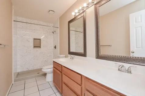 10 Ridgecross Place The Woodlands TX 77381