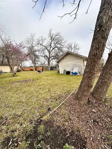1701 W Humble Street Baytown TX 77520