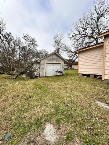 1701 W Humble Street Baytown TX 77520