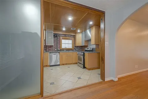 306 Graceland Street Houston TX 77009