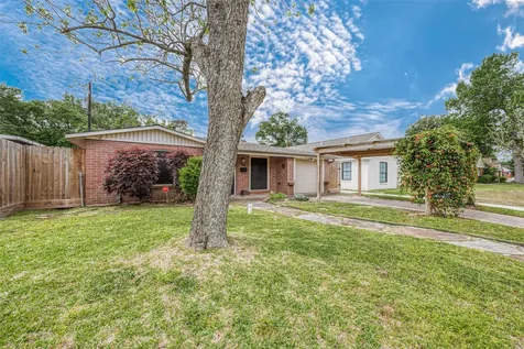306 Graceland Street Houston TX 77009