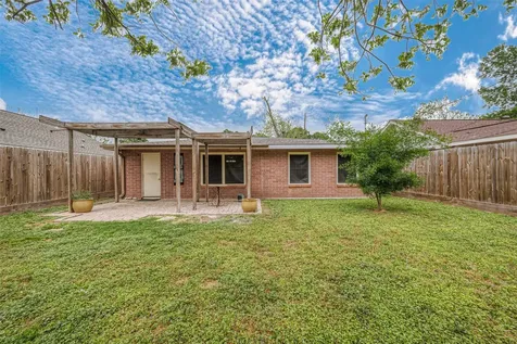 306 Graceland Street Houston TX 77009