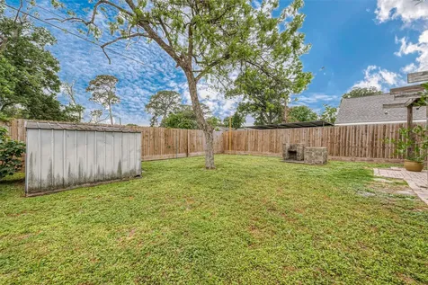 306 Graceland Street Houston TX 77009