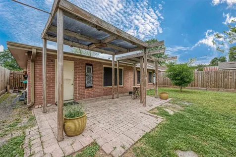 306 Graceland Street Houston TX 77009