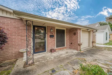 306 Graceland Street Houston TX 77009