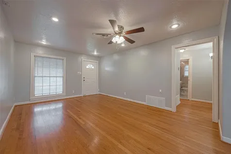 306 Graceland Street Houston TX 77009