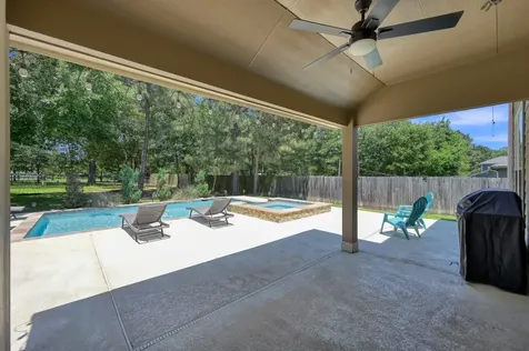 13335 Hidden Manor Court Willis TX 77318