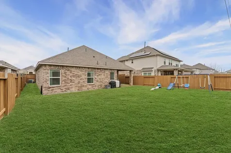 30007 Willow Cove Lane Brookshire TX 77423