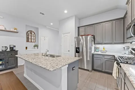 30007 Willow Cove Lane Brookshire TX 77423