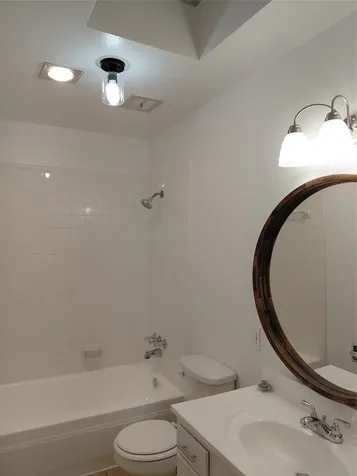 13150 Trail Hollow Houston TX 77079