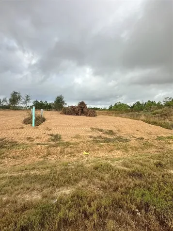 1211 Road 5705 Cleveland TX 77327